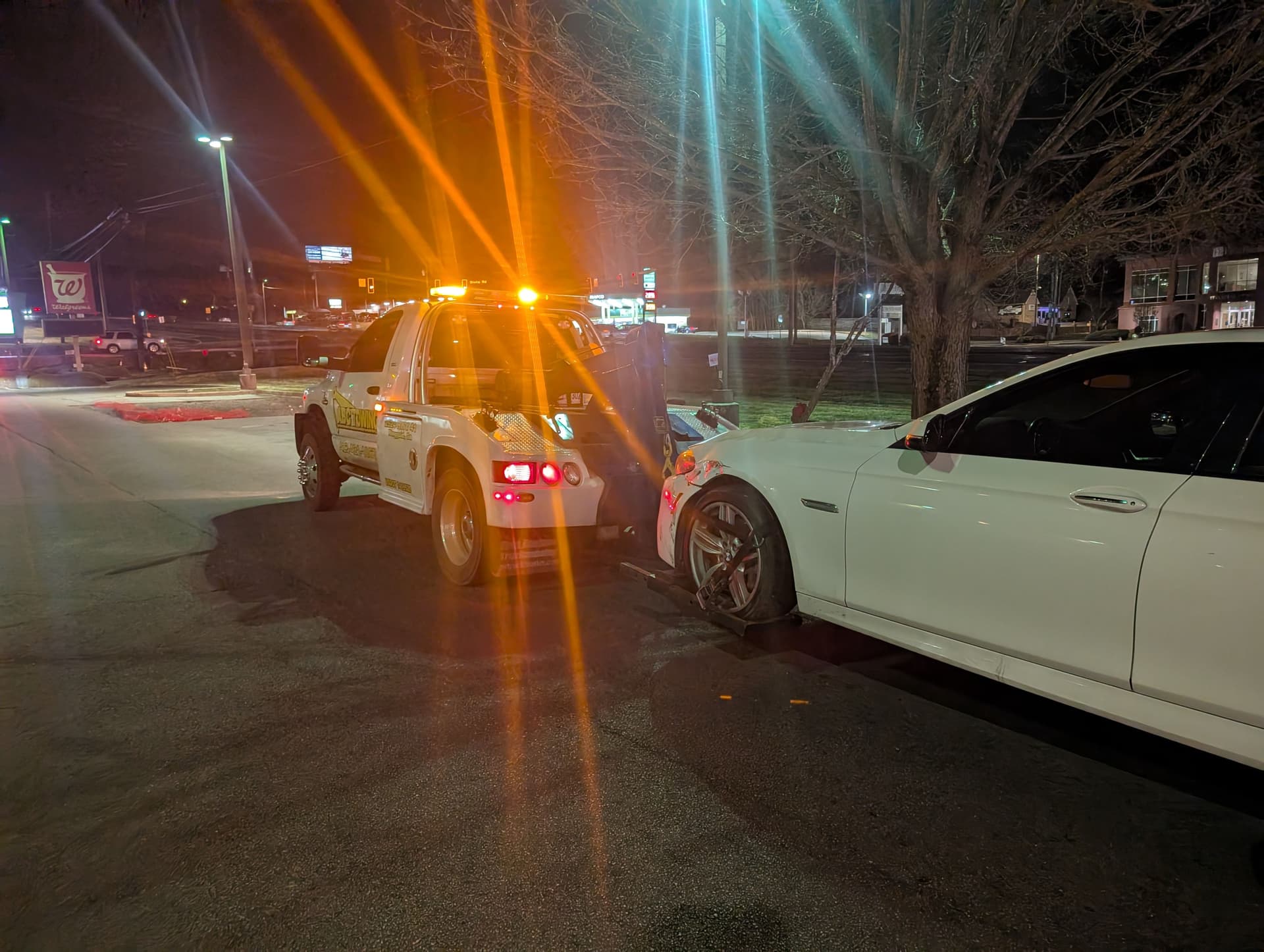 Gallery photos for Swift Nighttime Rescue: BMW Towed to Safety: Image #6