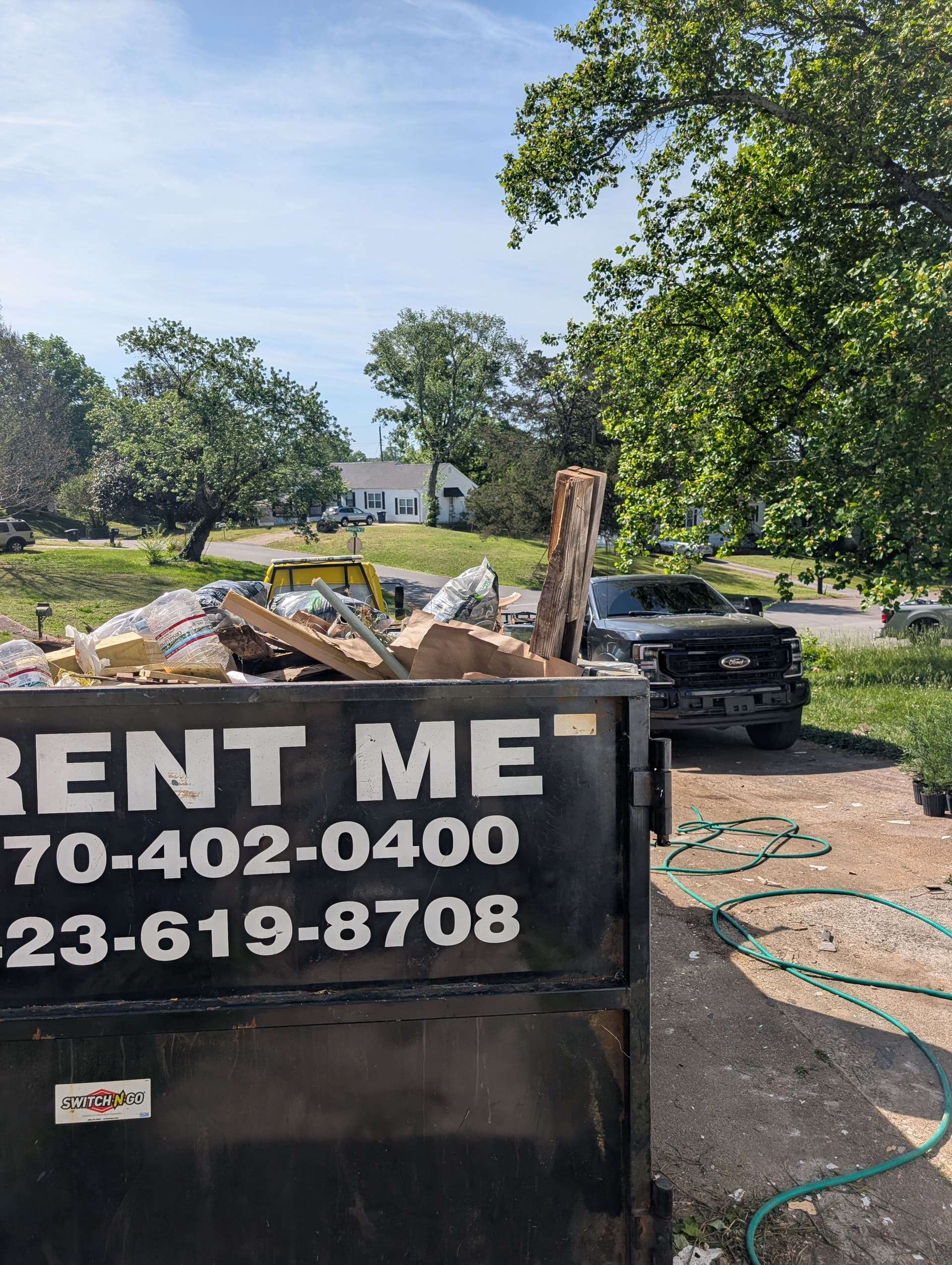 Gallery photos for Rolloff Dumpster Hauled to Customer Lot When Truck Was Down: Image #2
